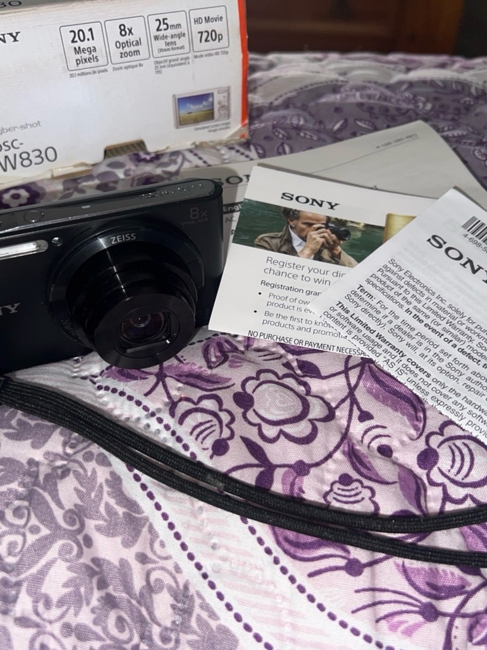 Sony Cyber-shot DSC-W830 Digital Camera